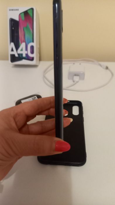 Samsung Galaxy A40