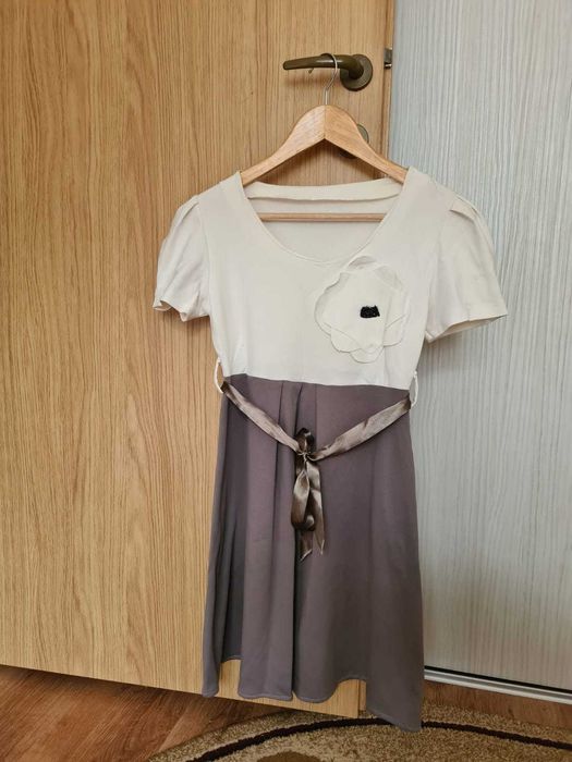 Rochie dama de lungime medie