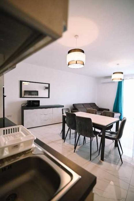 Тристаен апартамент в Смирненски