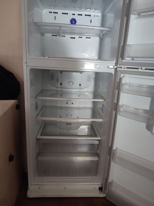 Холодильник Самсунг