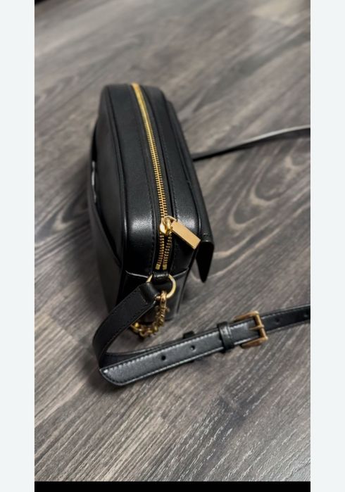 Michael kors чанта , естествена кожа