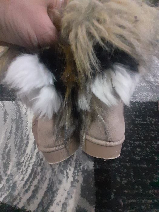 Ugg-uri fetite, marimea 28