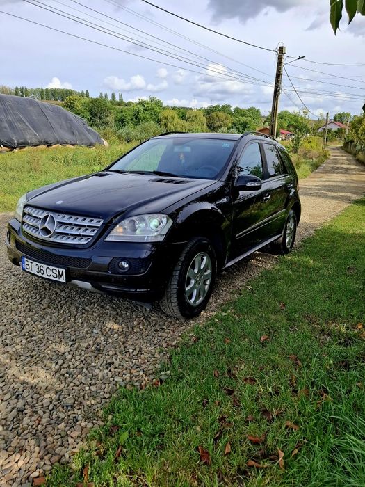 Vând Mercedes ML 280