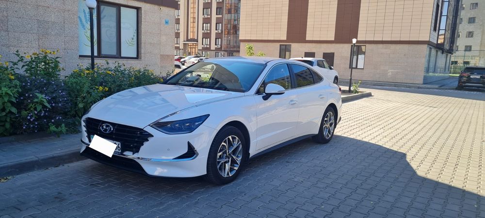 Машина легковая в аренду