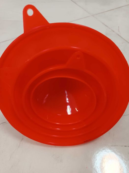 Комплект фунии 4 бр,кухненски фунии,пластмасова фуния,кухненска фуния