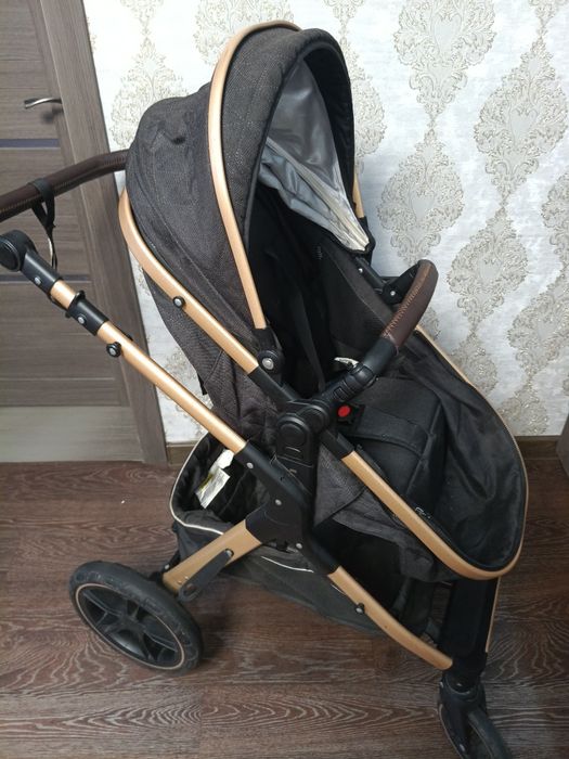 Коляска прогулочная 3в1