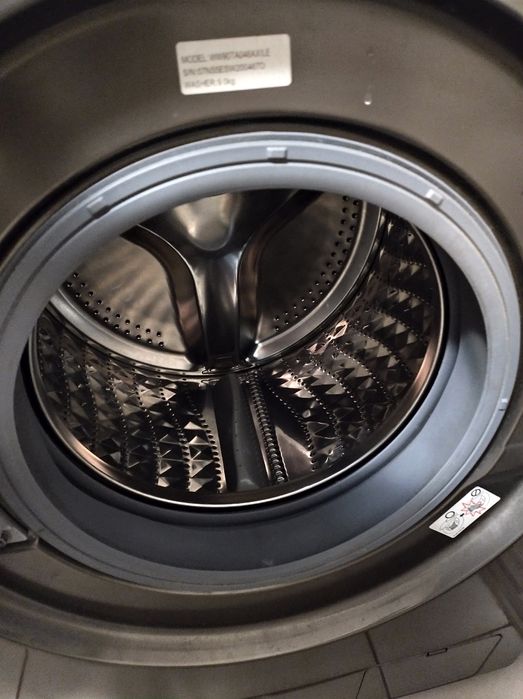 Mașina spălat rufe în garanție