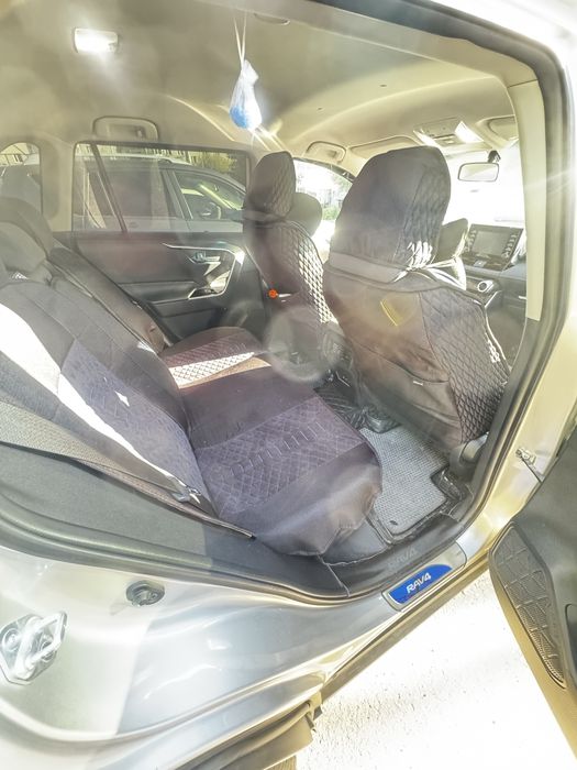 Продам Toyota RAV4