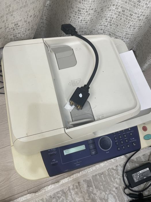 Принтер, печатает очень плохо, картриджы 2