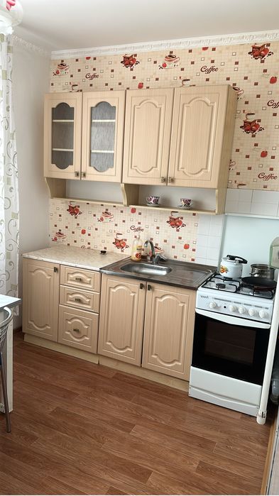 Сдам 1-у комнатную 5-37-7эт.