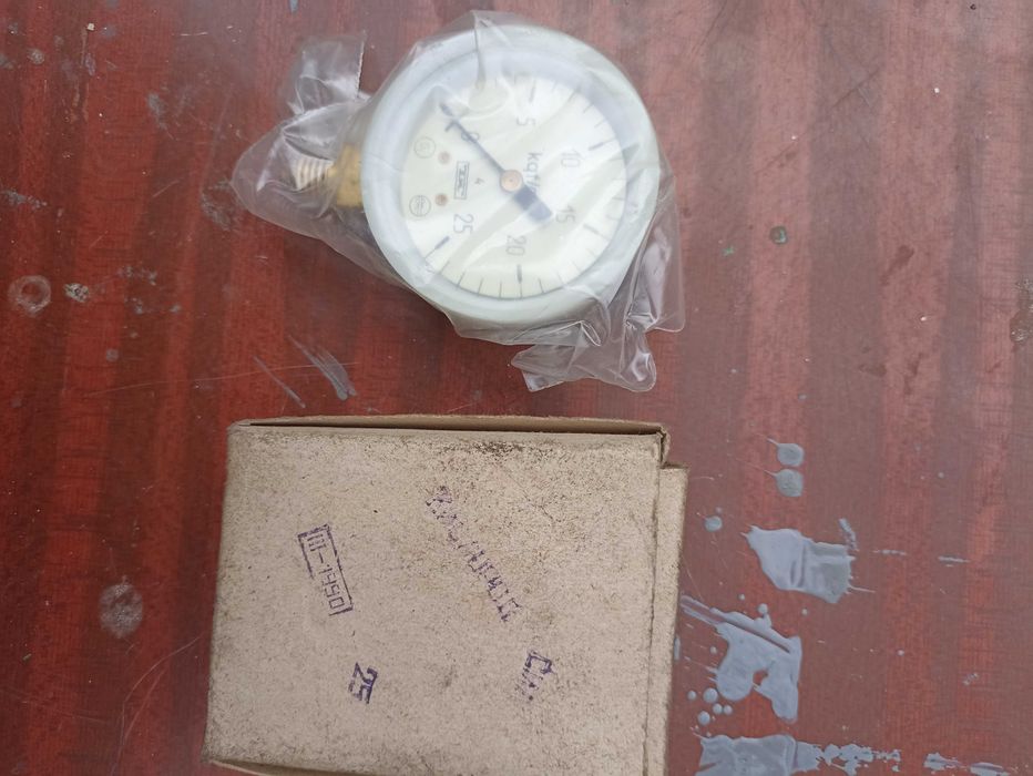 Монометр для редуктора