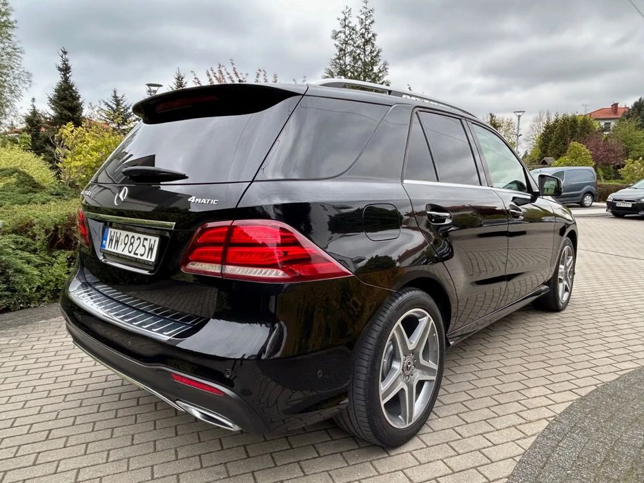 Mercedes GLE350d на части