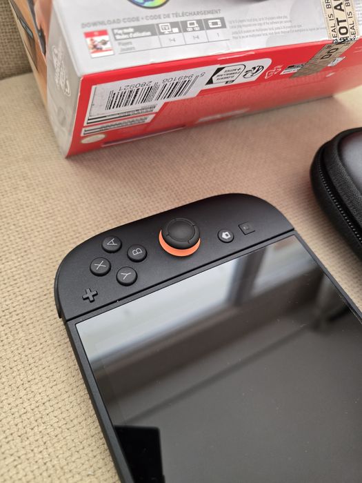 Nintendo switch 2 с игри и гаранция до 06.27Г