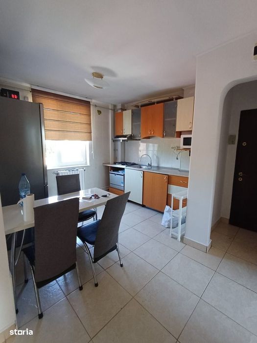 Ocazie ! Centru 3 Camere Decomandate 2 Balcoane Etaj 2 Pret 117.000 Eu