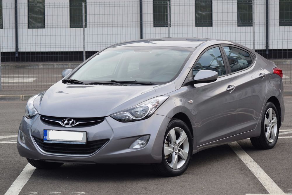 HYUNDAI Elantra 2013 — imagine 3