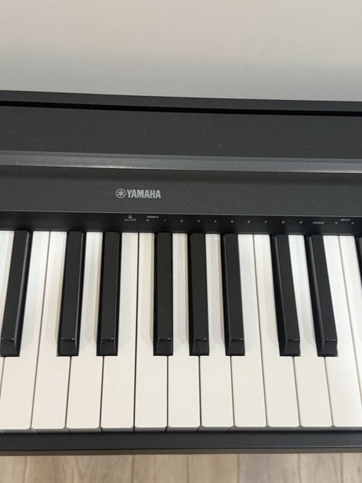 Электро пианино yamaha