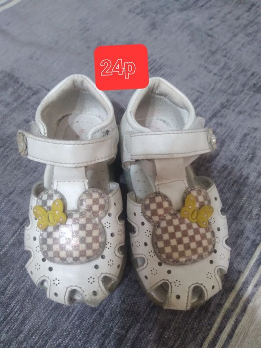 Продам обувь детскую