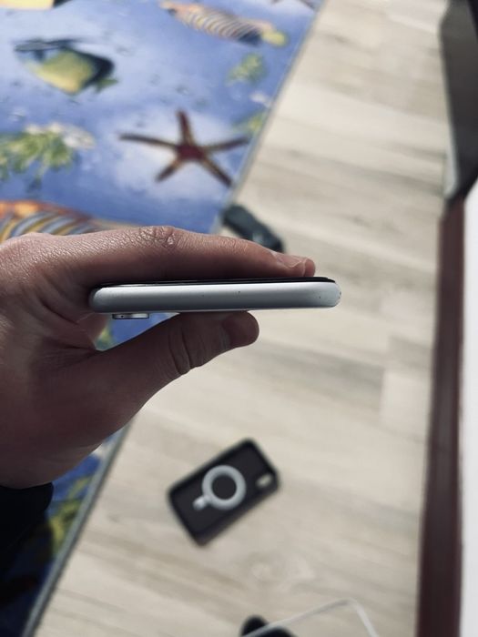 Продается идеальная iPhone XR