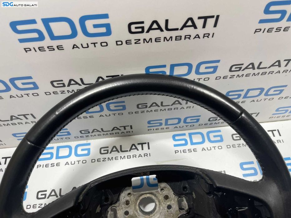 Volan Piele 4 Spite Skoda Octavia 2 2008 - 2013 Cod Cod 3T0419091D 3T0419091C SDG105