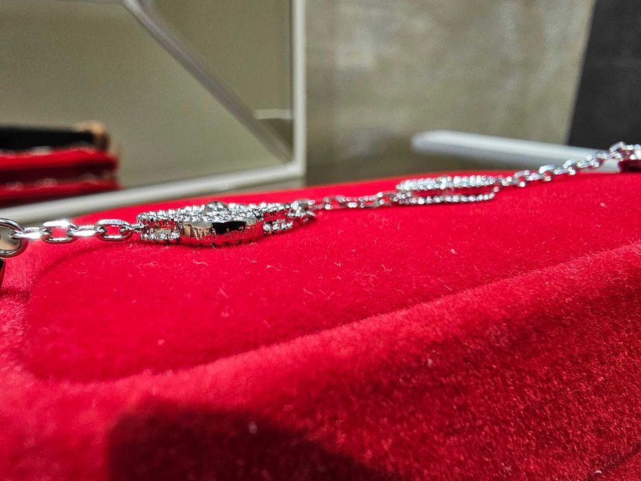 Van Cleef & Arpels VCA Silver Diamond Alhambra 20 Motifs Дамско Колие