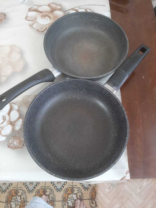 Продам сковородки