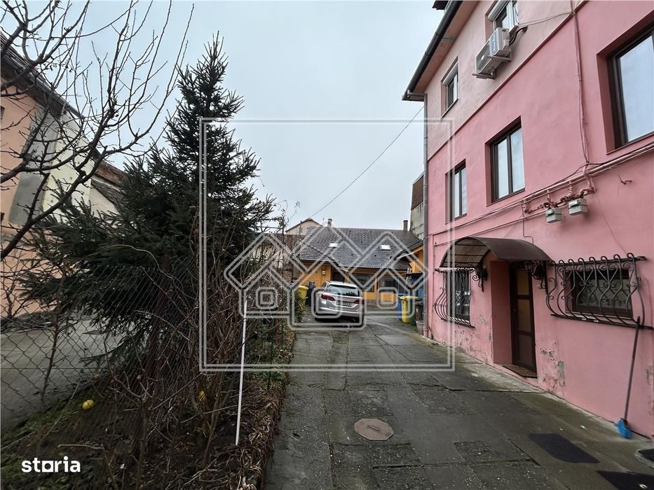 Ap cu 3 camere, 90 mp utili, mobilat modern, Zona Centrala