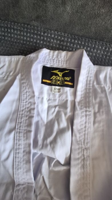 Продам Кимоно каратэ