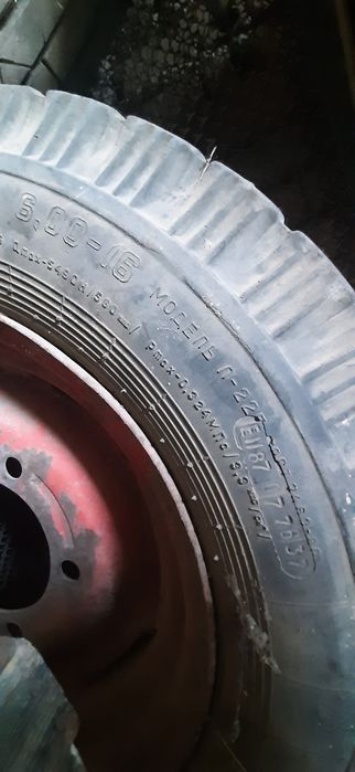 Продаю колеса с дисками и камерами в сборе