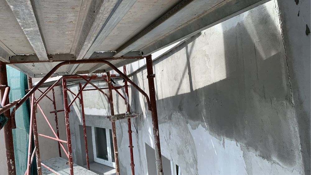Construcții, tencuiala ,renovări, amenajări interioare/exterioare