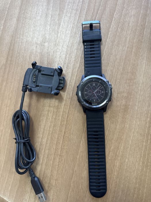 Мультиспортивные часы Garmin Fenix 3HR sapphire