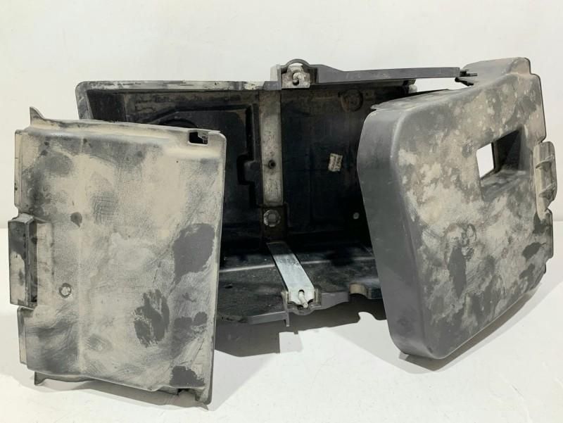 Suport / Carcasa baterie Ford Focus 3 AM51-10723-AB