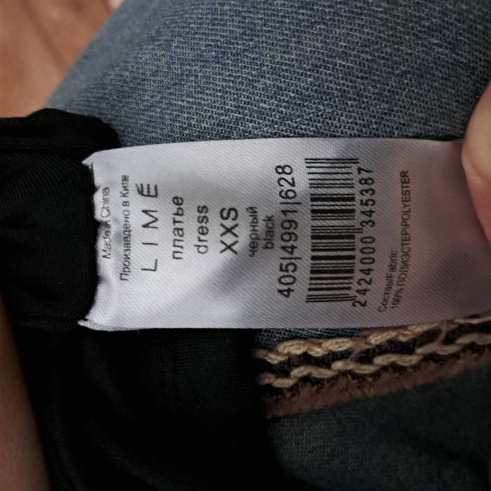 Продам платья для подростков