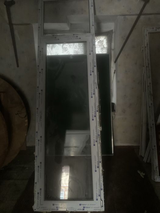 Продам стекла с рамай