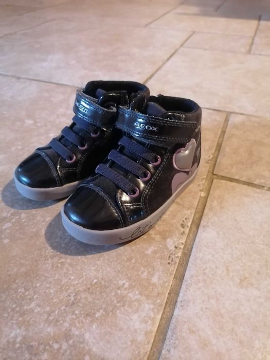 Ghete Geox fetite nr. 22