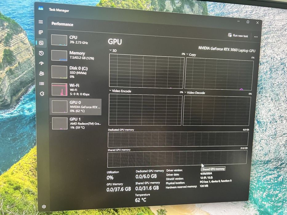 Vând Lenovo Legion 5 Pro 16ARH7H, laptop gaming/performanță în stare foarte bună, folosit cu grijă.