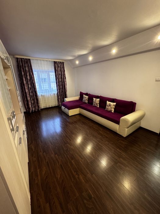 Inchiriez apartament!!