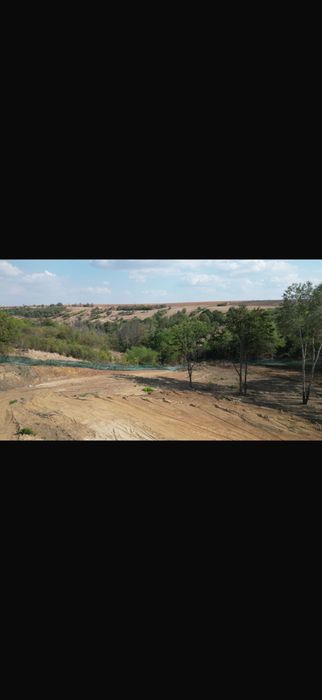 Teren Sărbătoarea -Zona liniștita preț 15000 euro