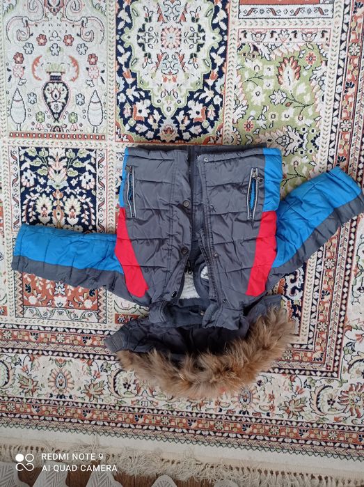 Зимняя куртка комбинезон с капюшоном