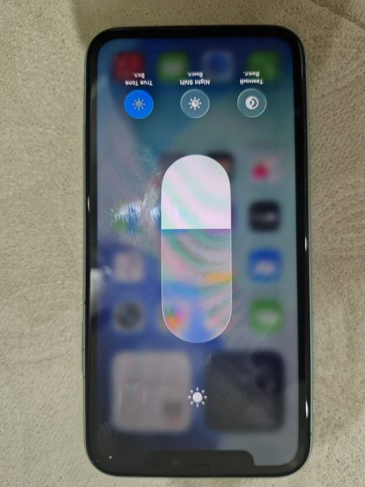 IPhone 11, 64 gb, за 49000 тг.