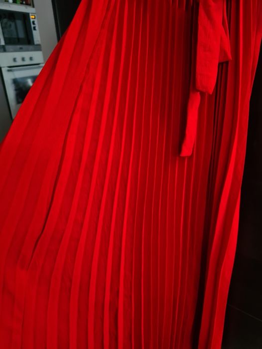 Rochie elegantă- Rochie plisată roșie-Rochie zi-Rochie eveniment