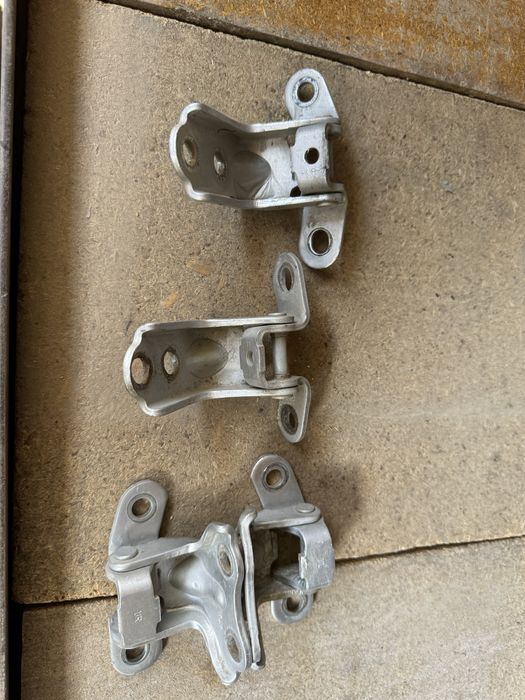 Запчать на газель швелер на бампер и бампер есть