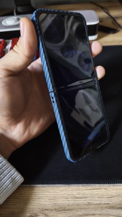 Samsung galaxy z flip 6 продам или обмен