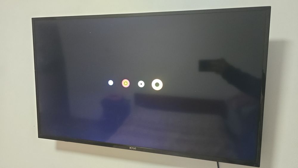 Срочно продам смарт тв бу kivi