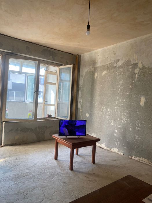 Продава се Тристаен апартамент в Варна, Зимно кино Тракия - 67 кв.м за 2165 €/кв.м - Снимка #3