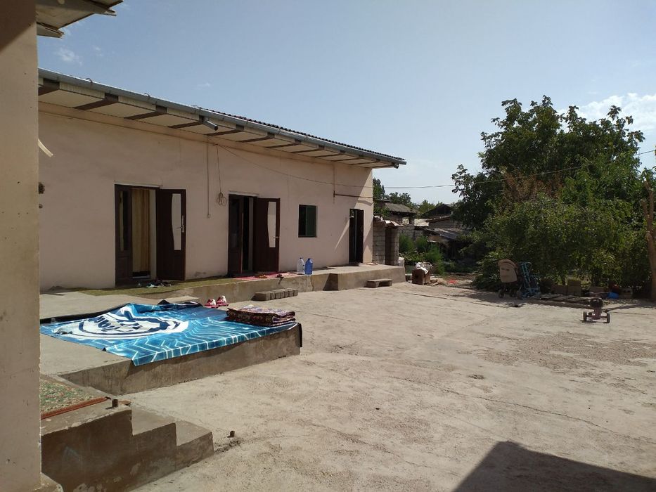 Kim pen xva Uy sotiladi 8.2 sotik