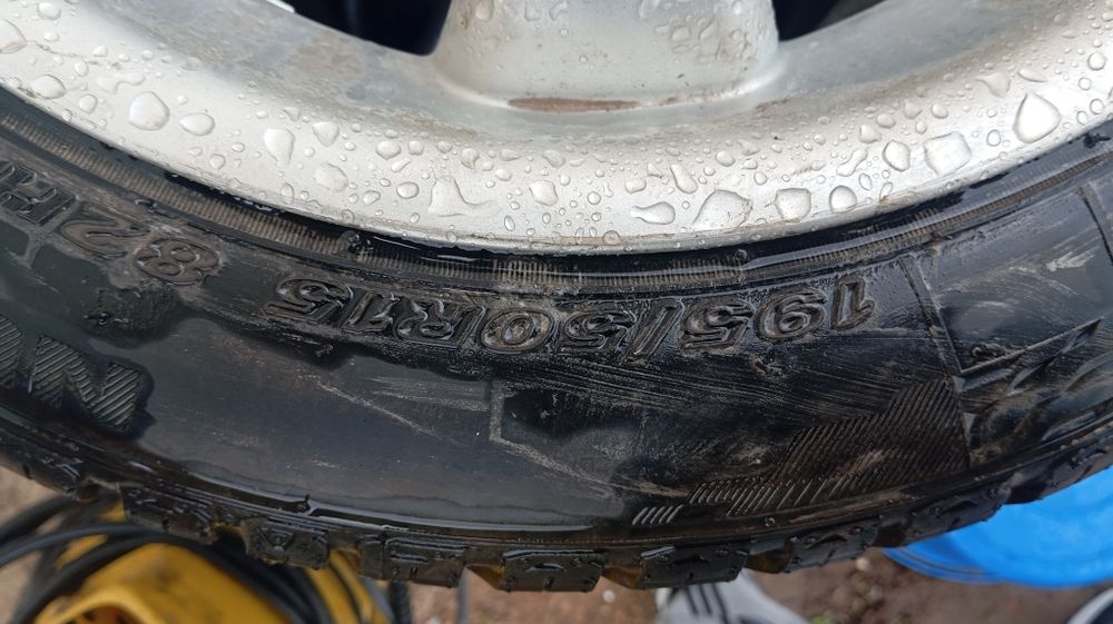 Продам шины r15, 195, 50.