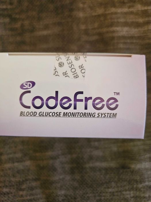 Glucometru CodeFree