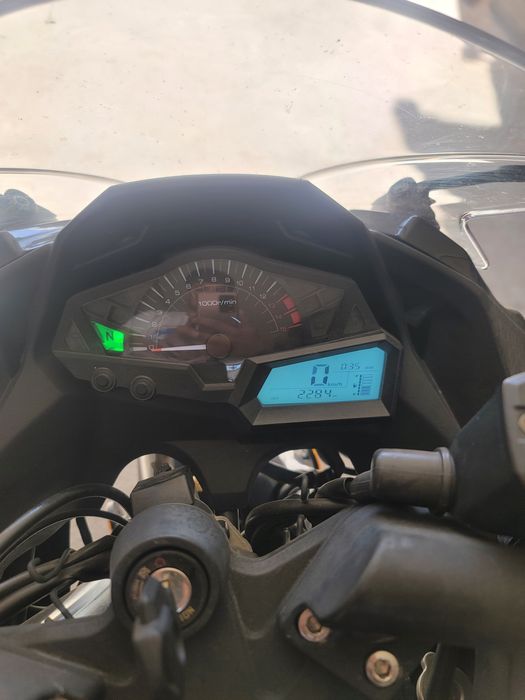 Moto kawasaki 400 cublik