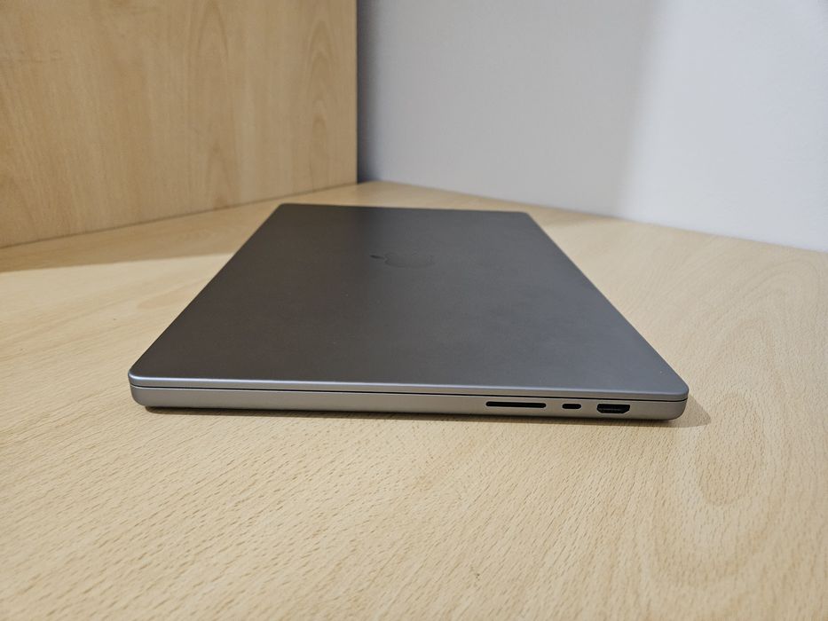 Macbook Pro 16 M1 Pro 10c/16g 16GB 1TB