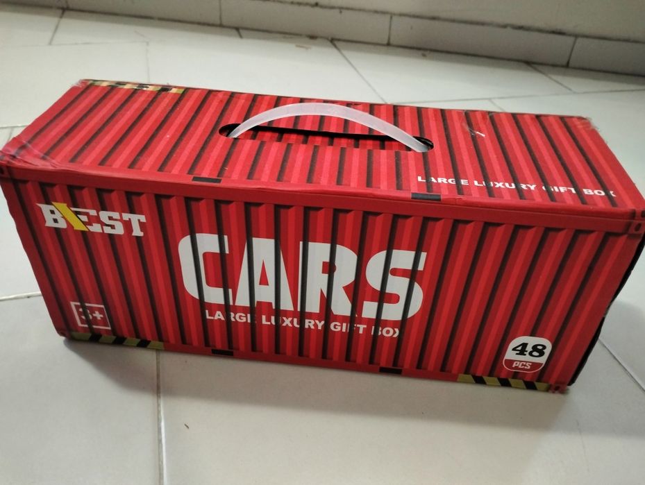 Куфар - паркинг с 48 броя колички